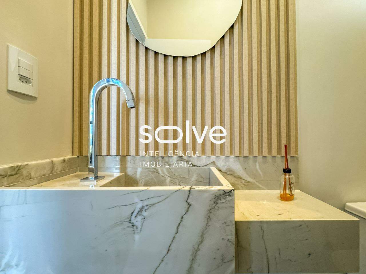 Casa em Condomínio à venda em Indaiatuba - Jardim Residencial Dona Maria Cândida por 2.100.000,00: 