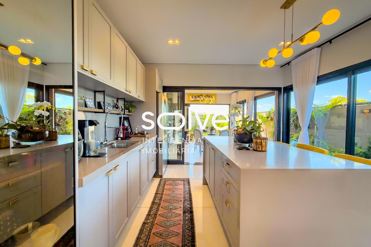 Casa em Condomínio à venda em Indaiatuba - Villa Sapezal por 2.400.000,00: 