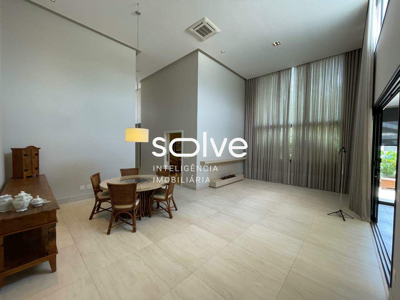 Casa em Condomínio à venda em Campinas - Residencial Parque das Araucárias por 4.278.000,00: 
