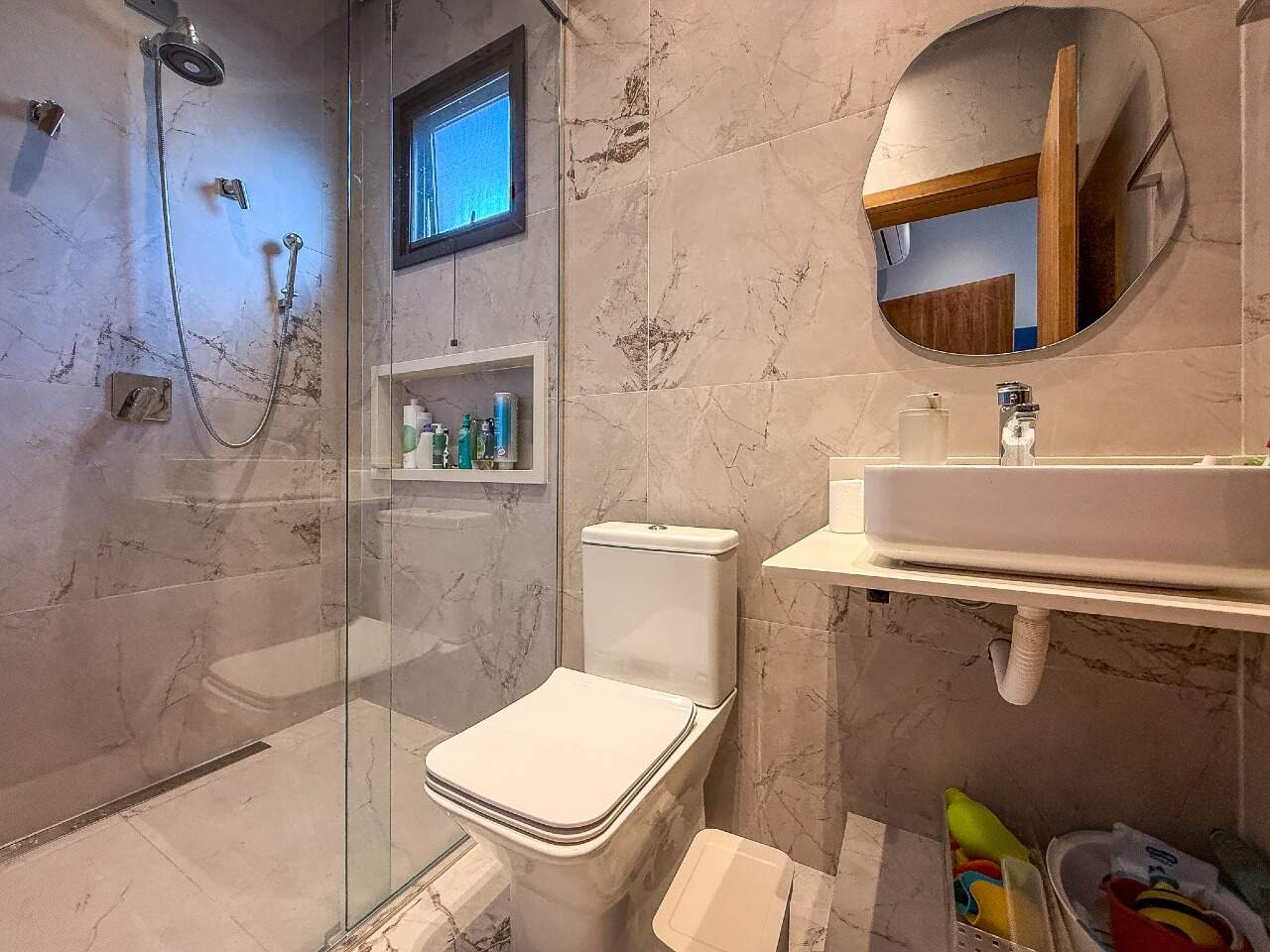 Casa em Condomínio à venda em Indaiatuba - Jardim Laguna por 2.500.000,00: 