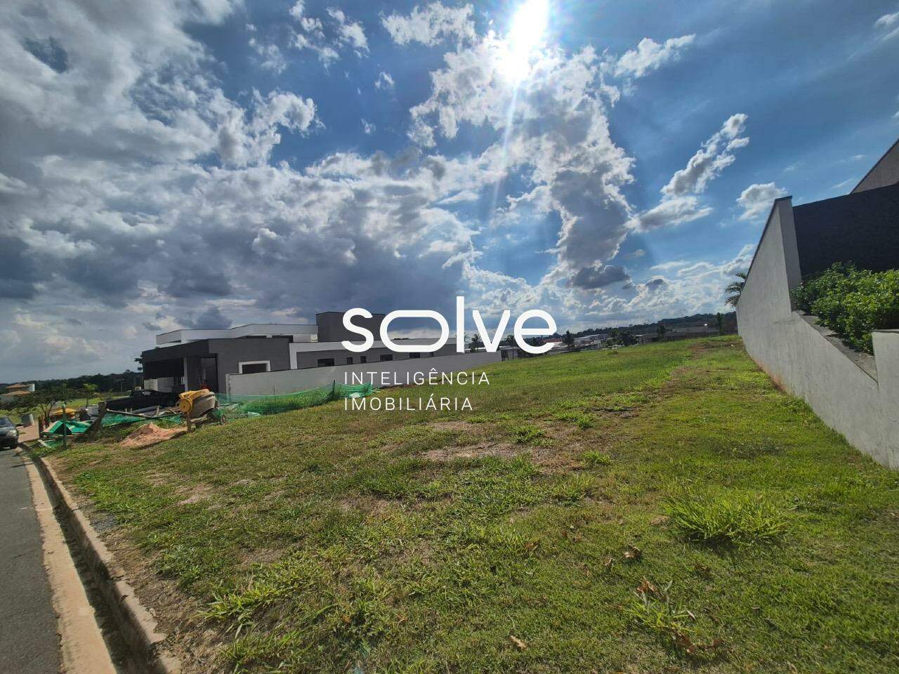 Terreno em Condomínio à venda em Indaiatuba - Jardins do Golfe por 800.000,00: 