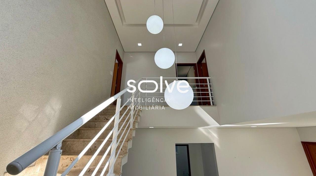 Sobrado em Condomínio à venda em Indaiatuba - Jardim Residencial Dona Lucilla por 2.500.000,00: 