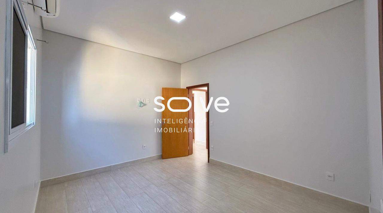 Sobrado em Condomínio para aluguel em Indaiatuba - Jardim Residencial Dona Lucilla por 14.000,00:
