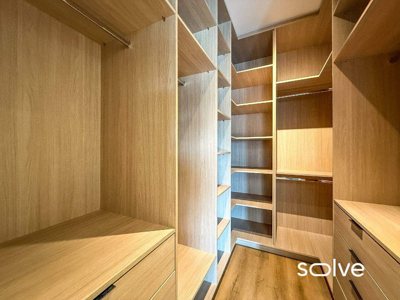 Casa em Condomínio à venda em Indaiatuba - Villa Sapezal por 2.620.000,00: 