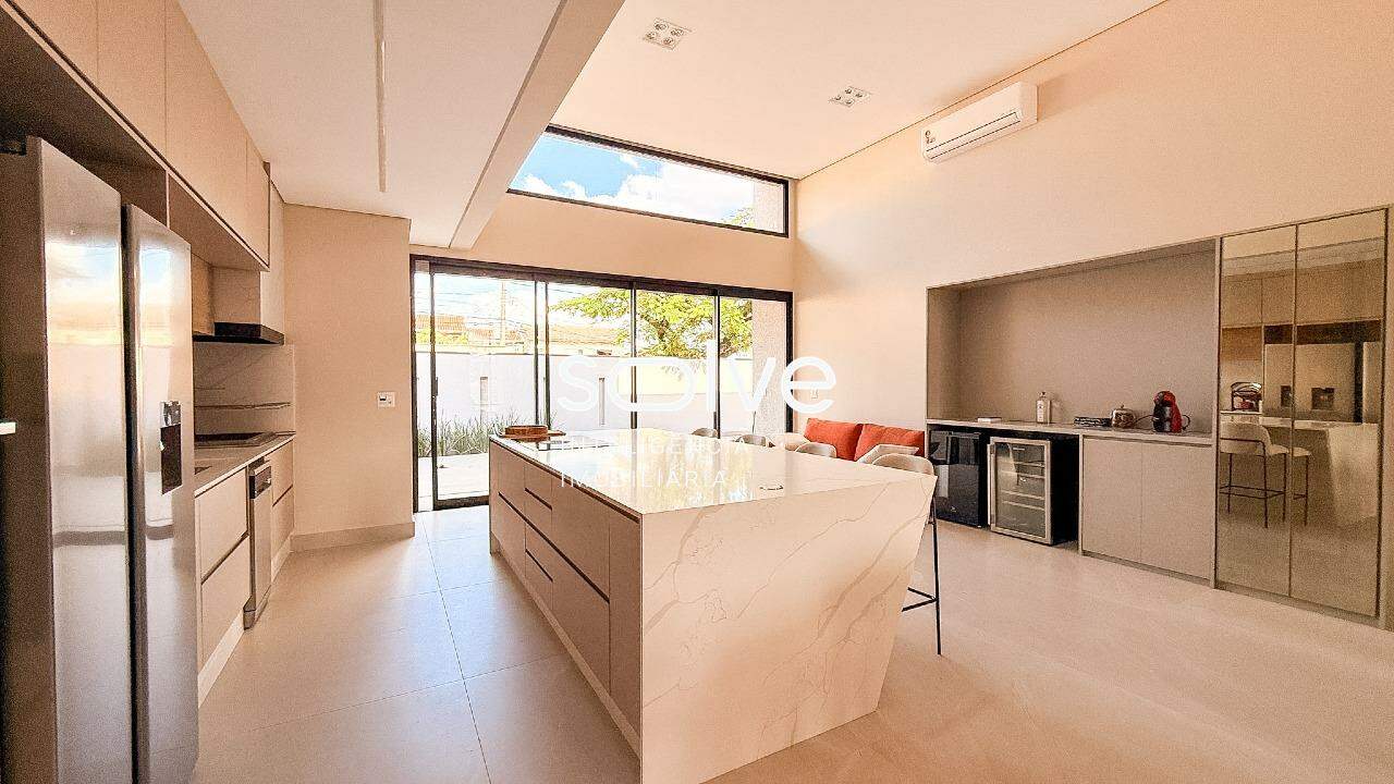 Casa em Condomínio à venda em Indaiatuba - Villa Sapezal por 2.290.000,00: 