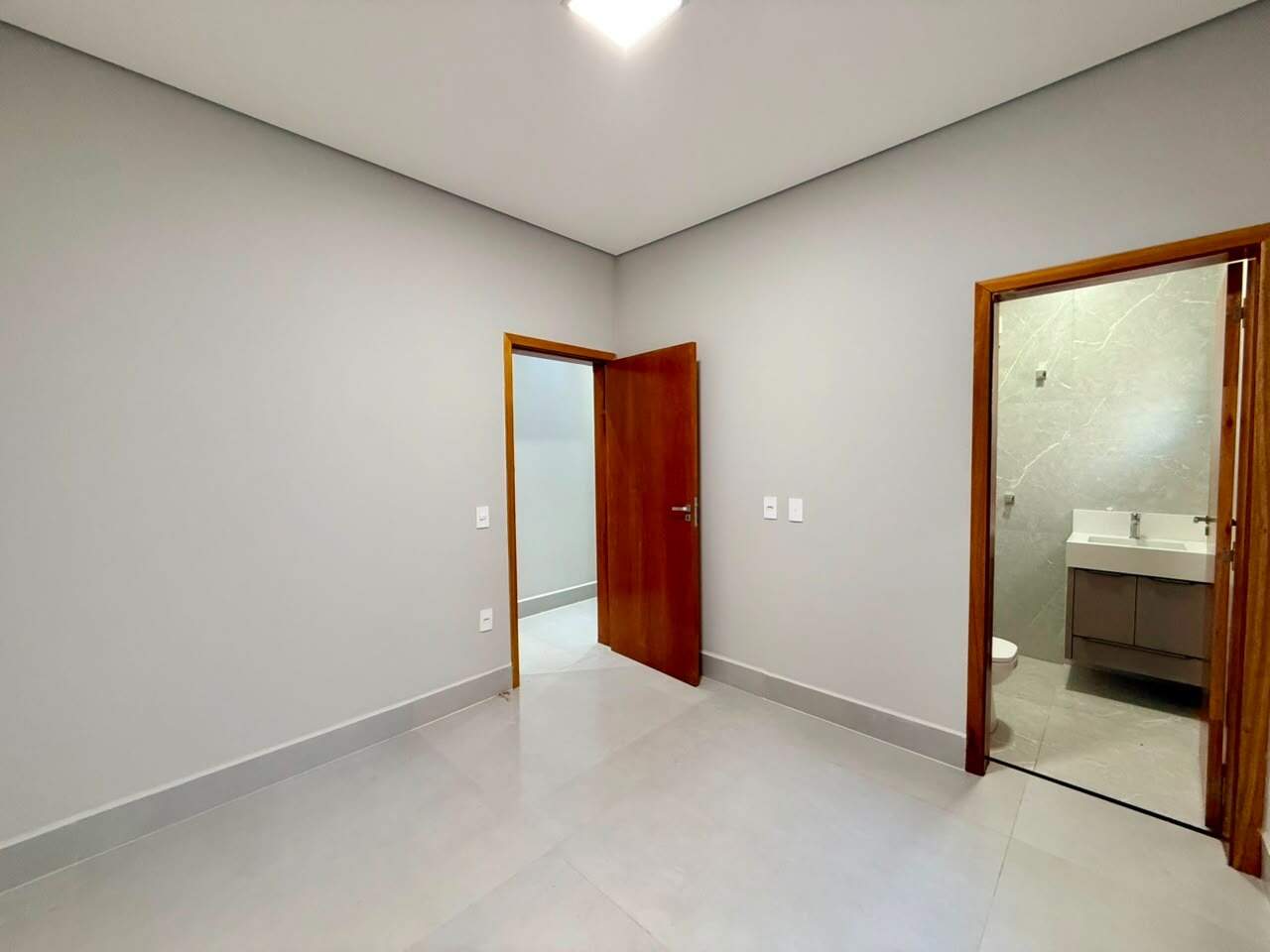Casa em Condomínio à venda em Indaiatuba - Residencial Mantova por 1.350.000,00: 