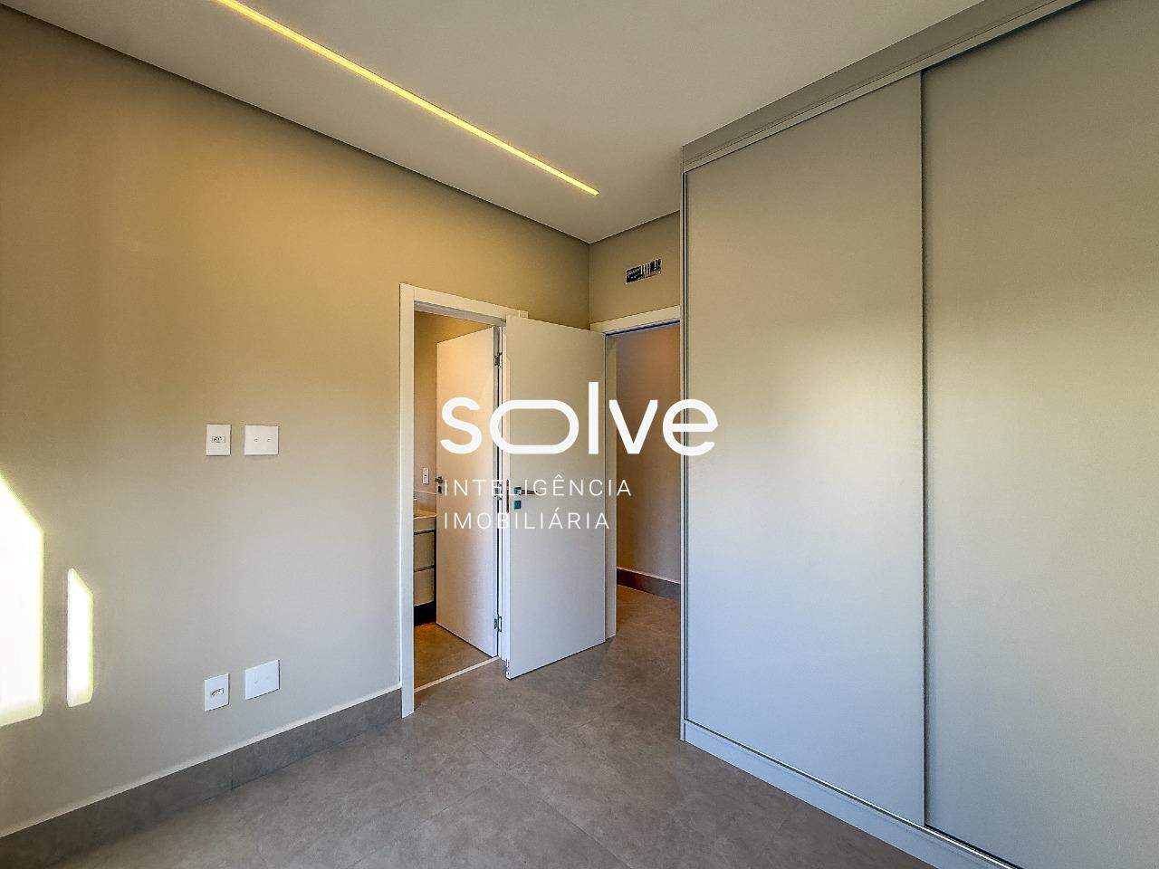 Casa em Condomínio à venda em Indaiatuba - Jardim Laguna por 1.820.000,00: