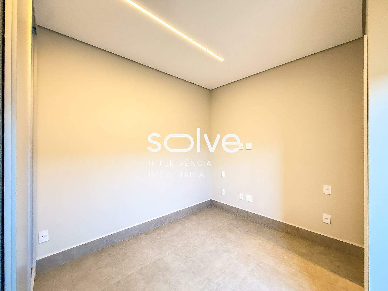 Casa em Condomínio à venda em Indaiatuba - Jardim Laguna por 1.820.000,00: