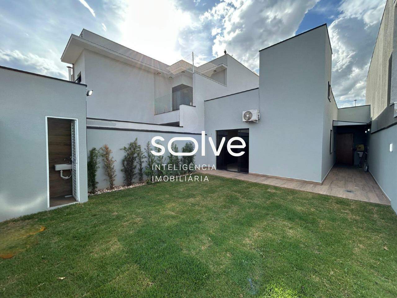 Casa em Condomínio à venda em Indaiatuba - Vila Ytu por 950.000,00: