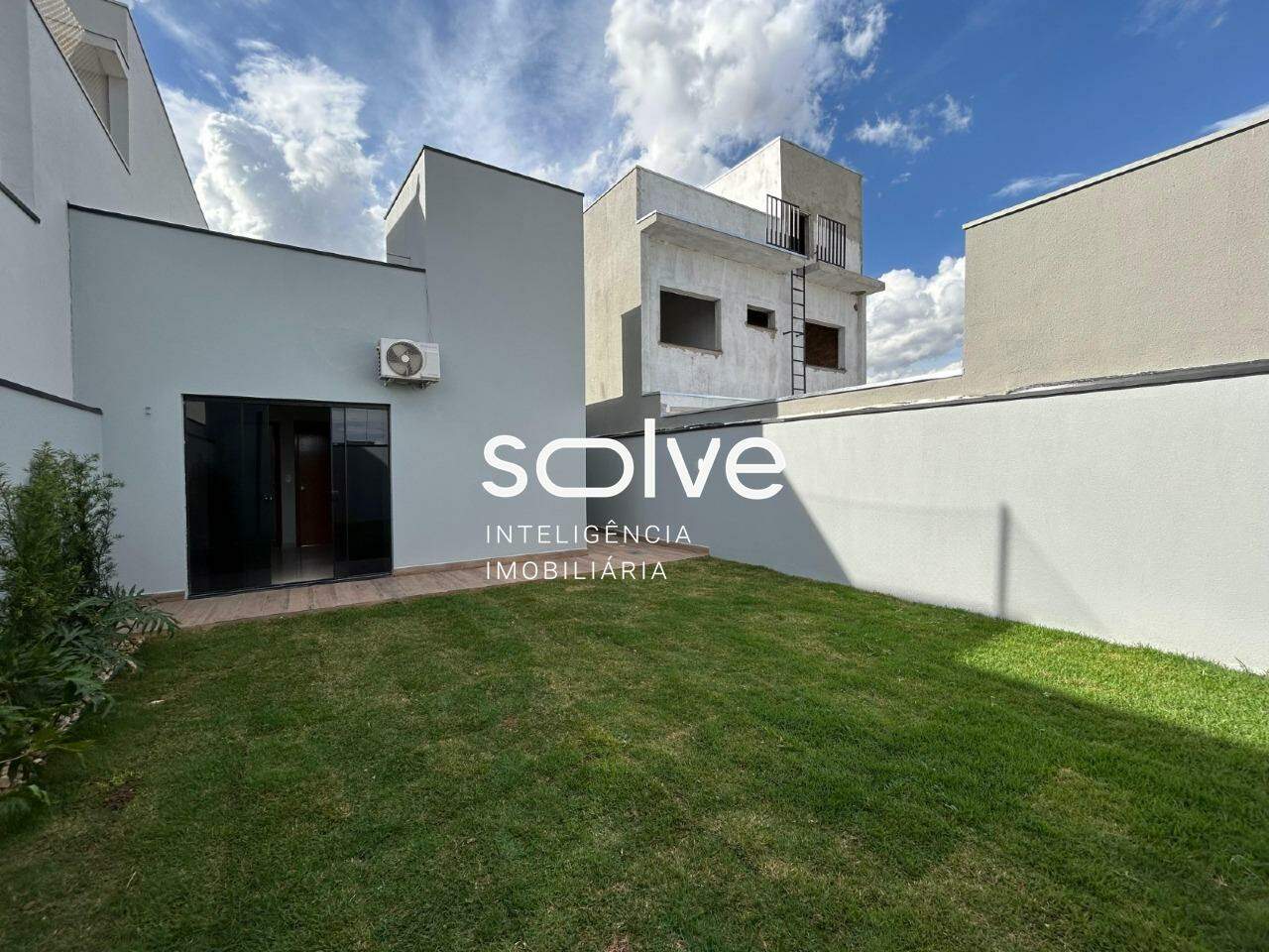 Casa em Condomínio à venda em Indaiatuba - Vila Ytu por 950.000,00: