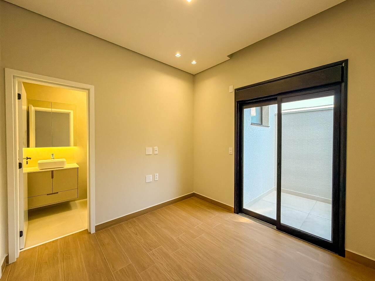 Casa em Condomínio à venda em Indaiatuba - Residencial Dona Maria Cândida por 2.150.000,00: 