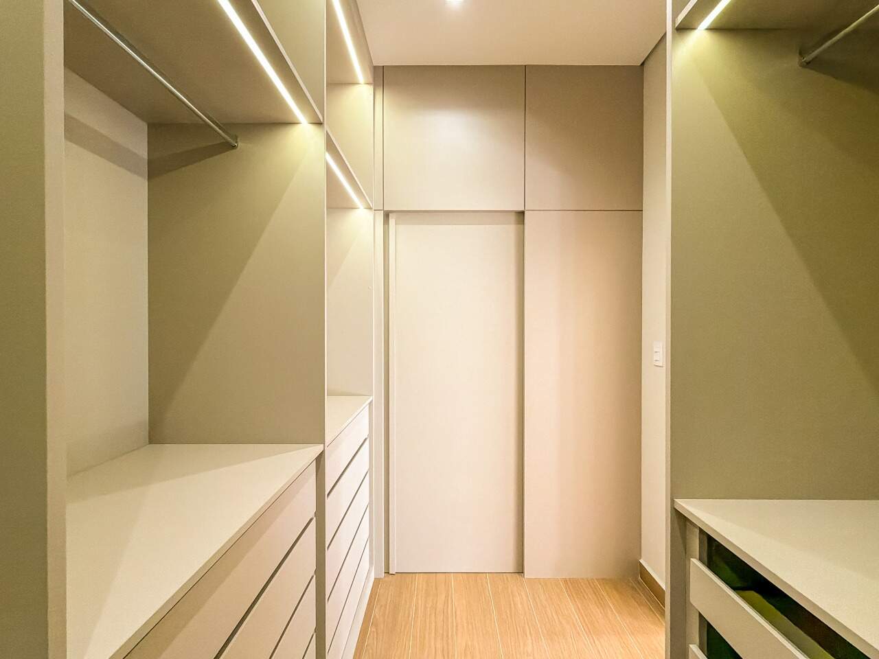 Casa em Condomínio à venda em Indaiatuba - Residencial Dona Maria Cândida por 2.150.000,00: 