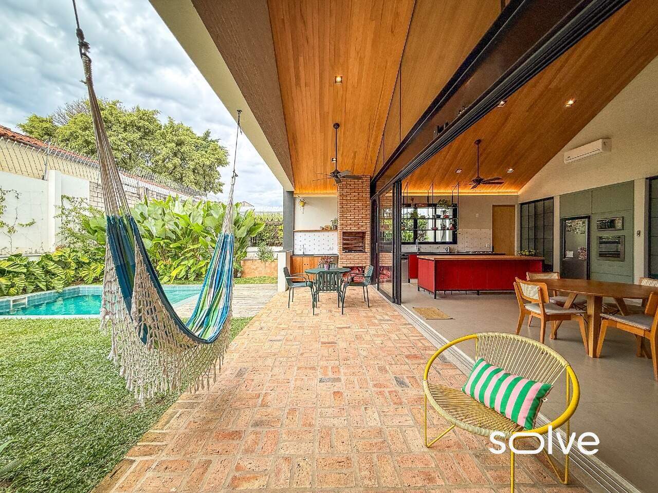 Casa em Condomínio para aluguel em Indaiatuba - Residencial Vila Avaí por 23.000,00: