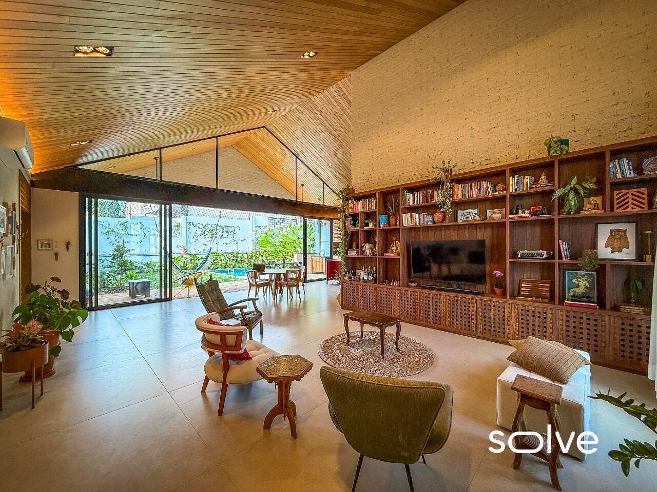 Casa em Condomínio para aluguel em Indaiatuba - Residencial Vila Avaí por 23.000,00: