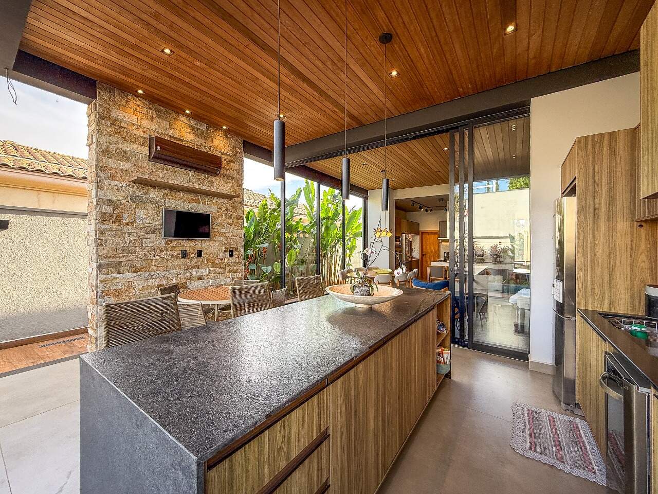 Casa em Condomínio à venda em Indaiatuba - Jardim Vila Paradiso por 4.200.000,00: