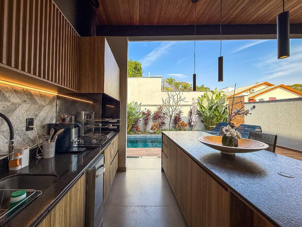 Casa em Condomínio à venda em Indaiatuba - Jardim Vila Paradiso por 4.200.000,00: