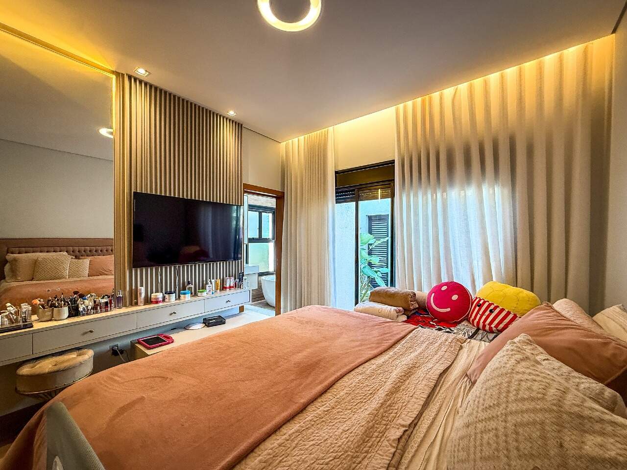 Casa em Condomínio à venda em Indaiatuba - Jardim Vila Paradiso por 4.200.000,00: