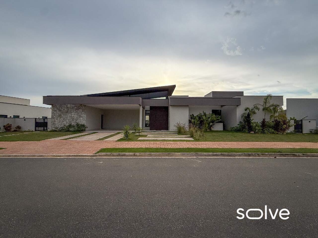 Casa em Condomínio à venda em Indaiatuba - Jardins do Golfe por 4.720.000,00: 