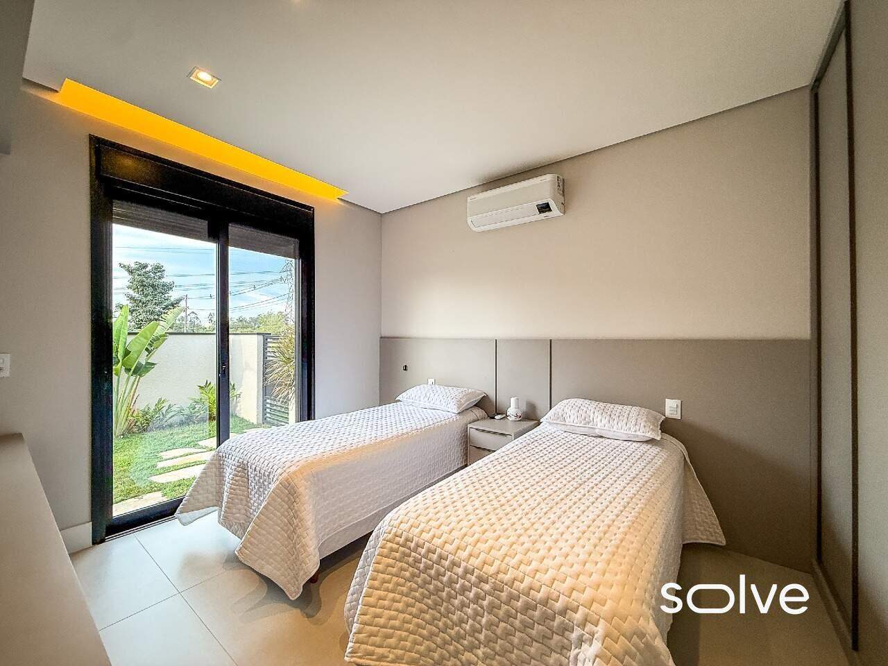 Casa em Condomínio à venda em Indaiatuba - Jardins do Golfe por 4.720.000,00: 
