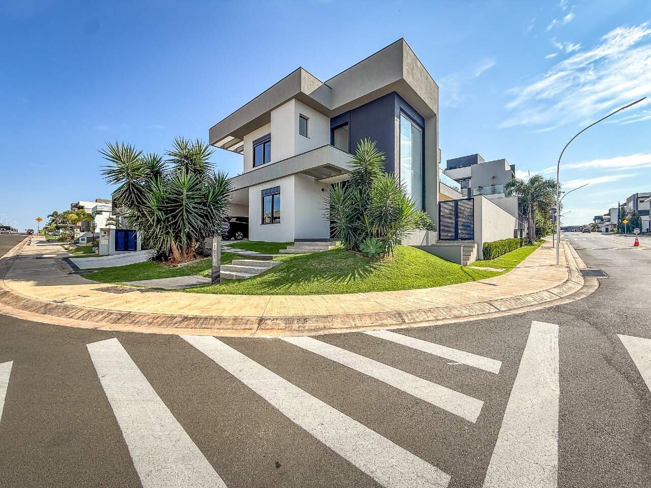 Casa em Condomínio à venda em Indaiatuba - Jardim Residencial Dona Maria José por 2.599.000,00: 