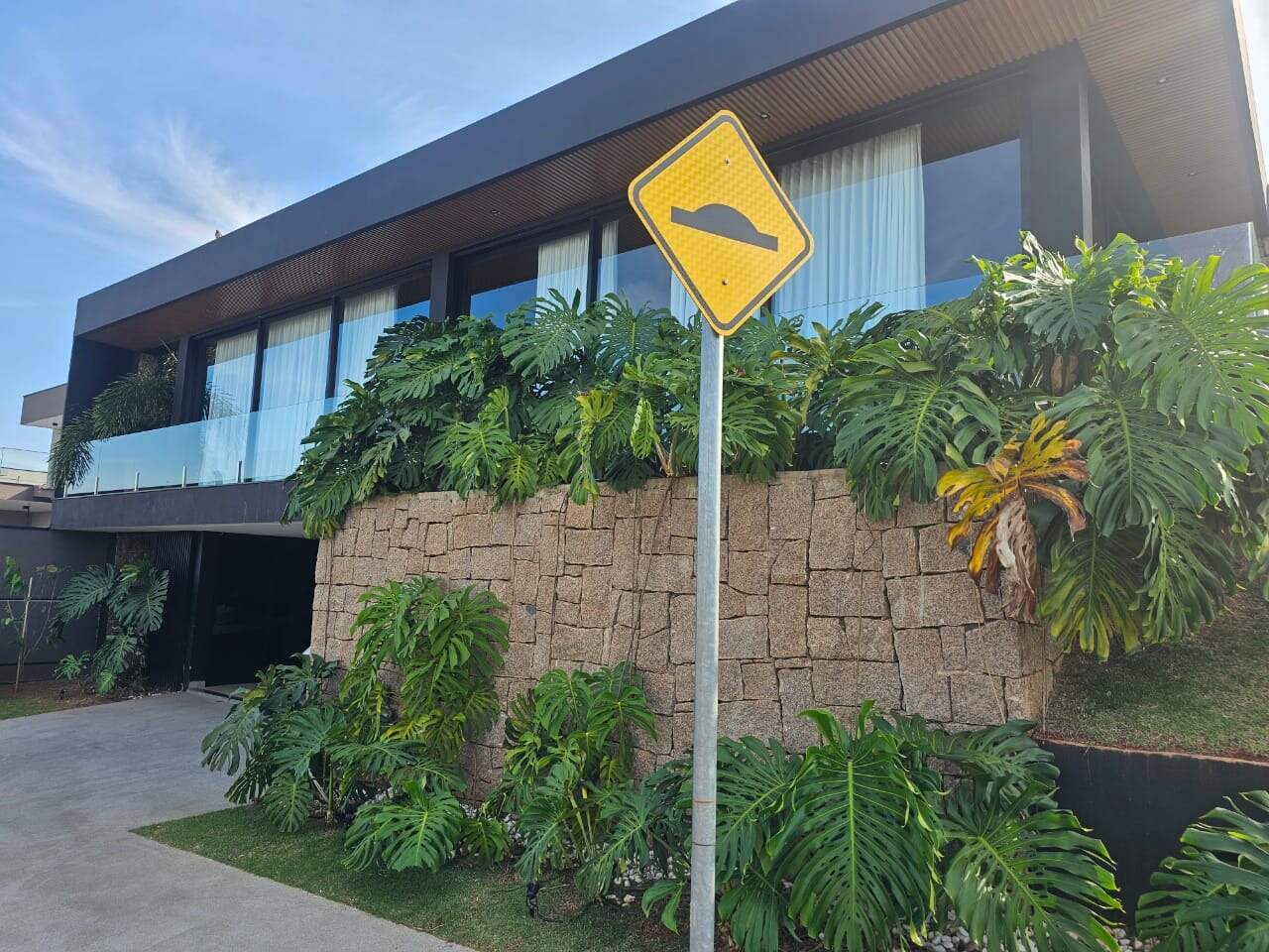 Casa em Condomínio para aluguel em Indaiatuba - Jardim Residencial Dona Maria José por 15.000,00: 
