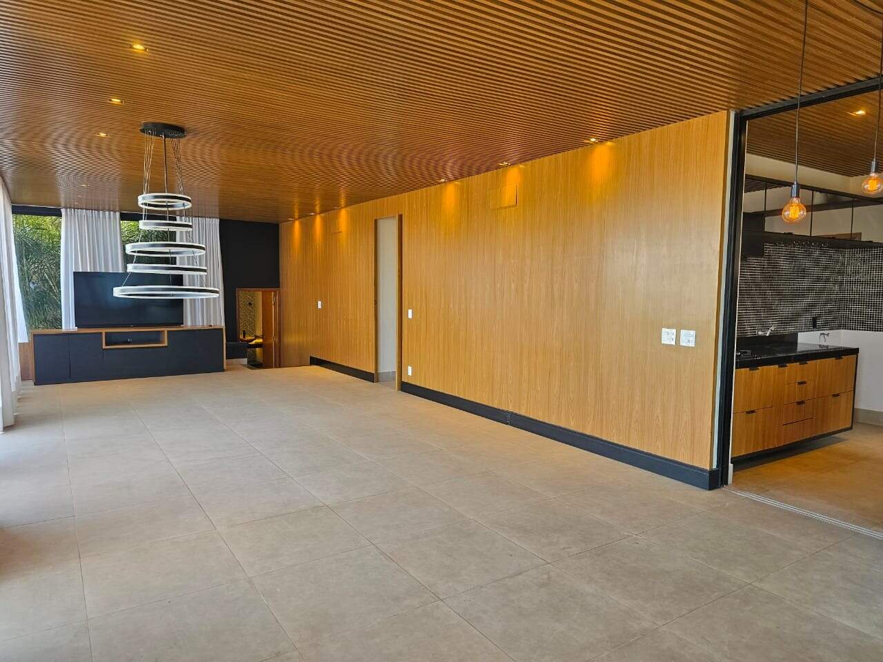 Casa em Condomínio para aluguel em Indaiatuba - Jardim Residencial Dona Maria José por 15.000,00: 