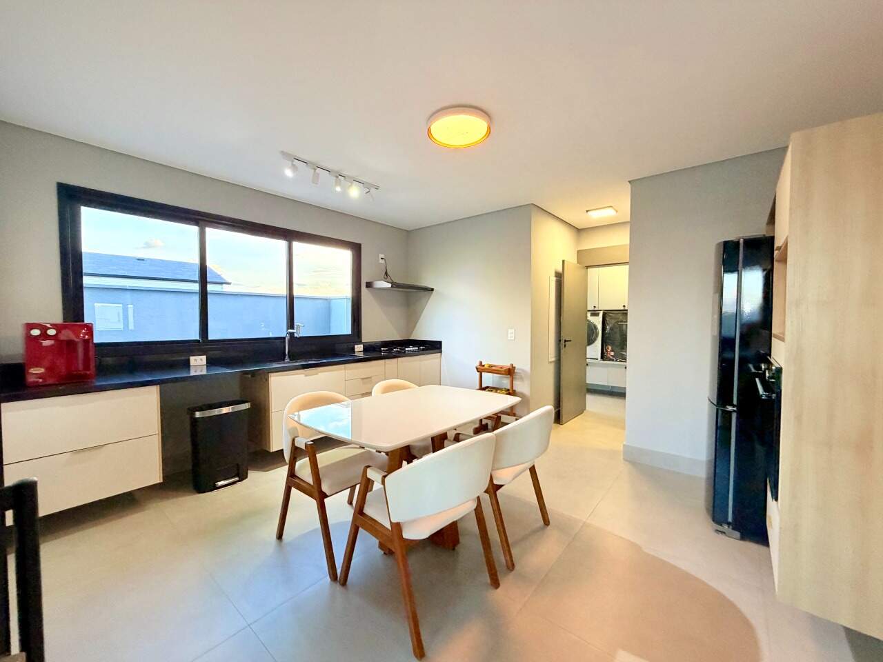 Casa em Condomínio para aluguel em Indaiatuba - Reserva Petrus por 37.000,00: