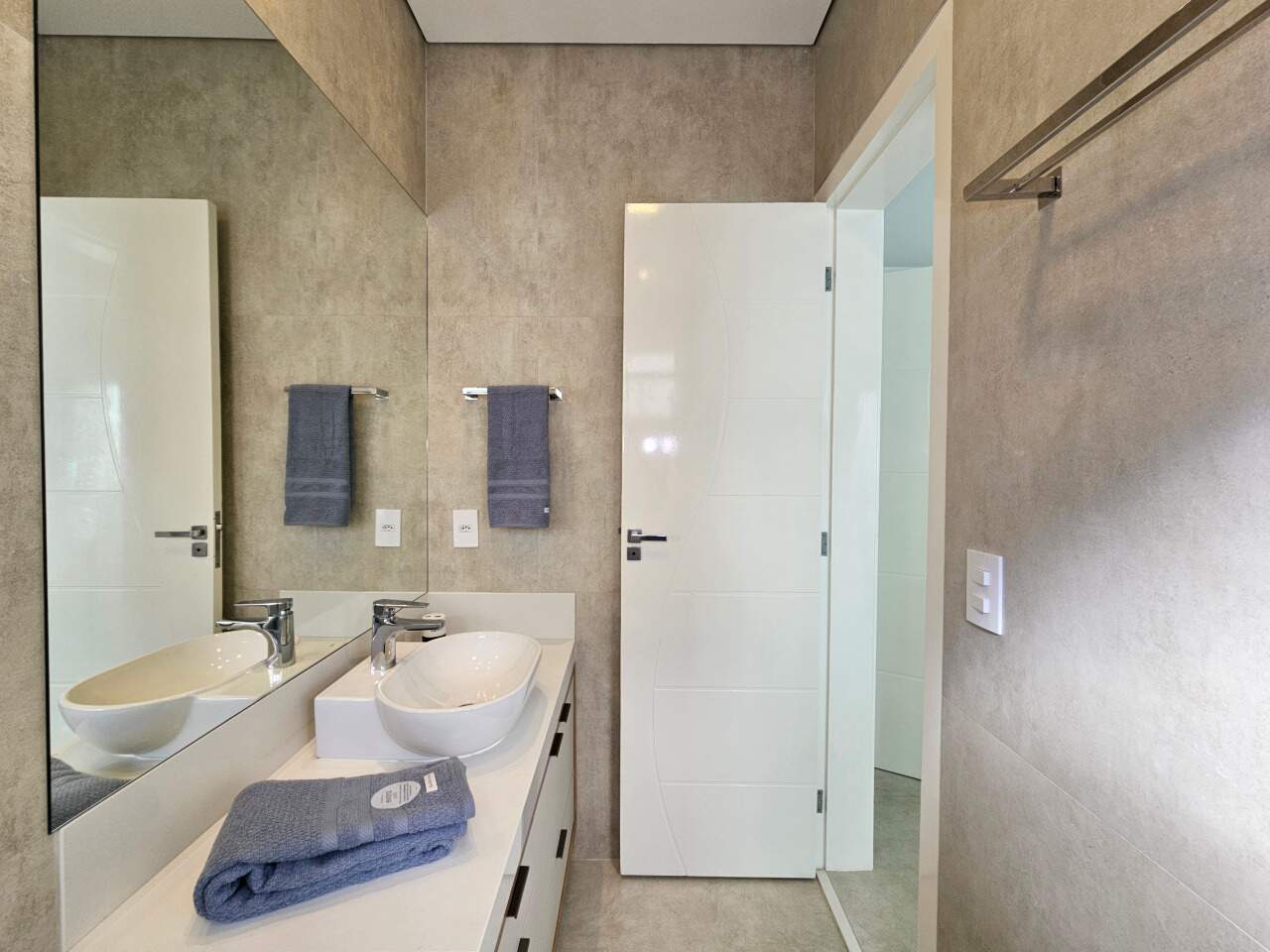 Casa em Condomínio à venda em Indaiatuba - Residencial Maria Dulce por 1.960.000,00:
