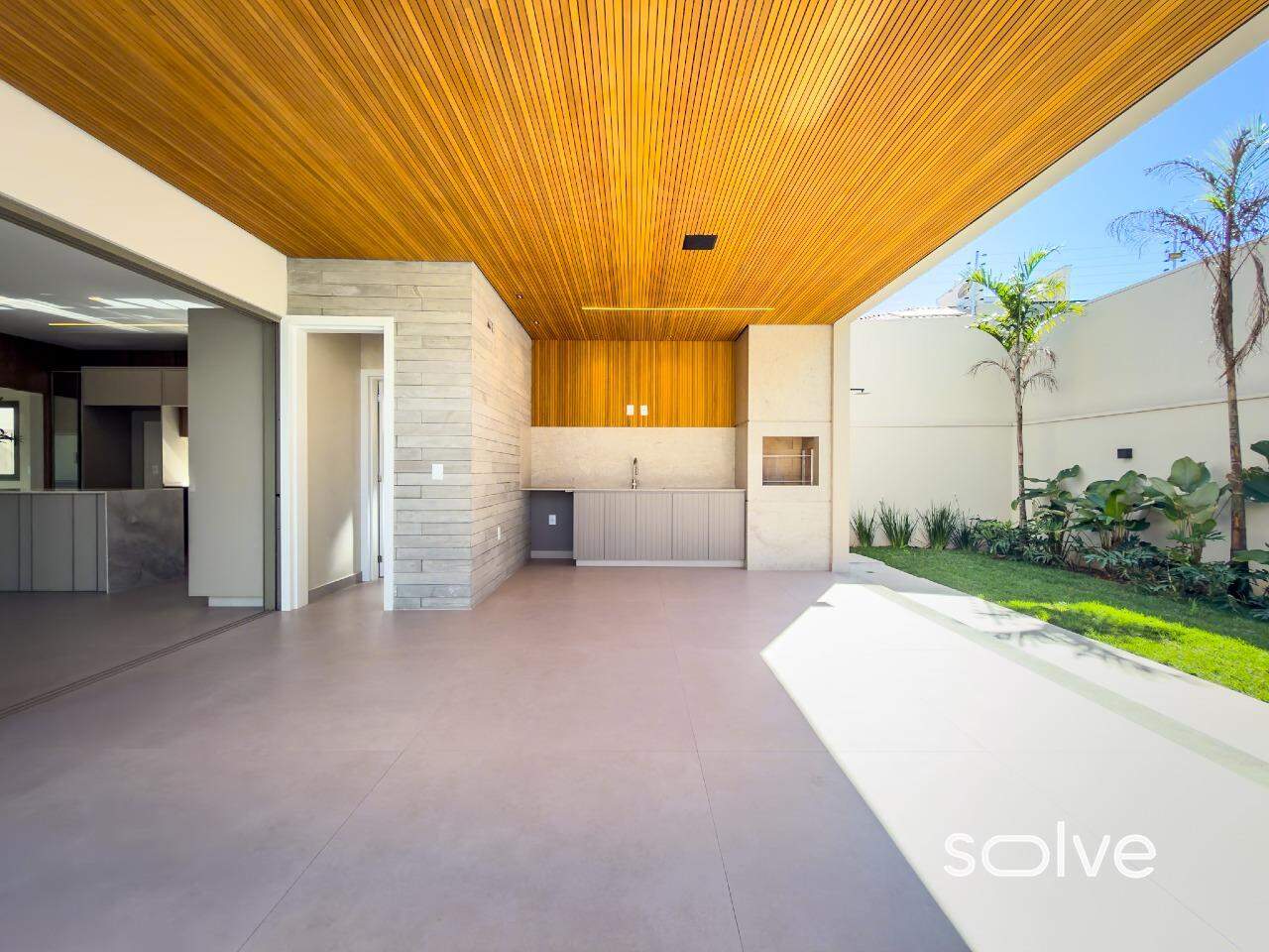 Casa em Condomínio à venda em Indaiatuba - Villa dos Pinheiros por 5.490.000,00:
