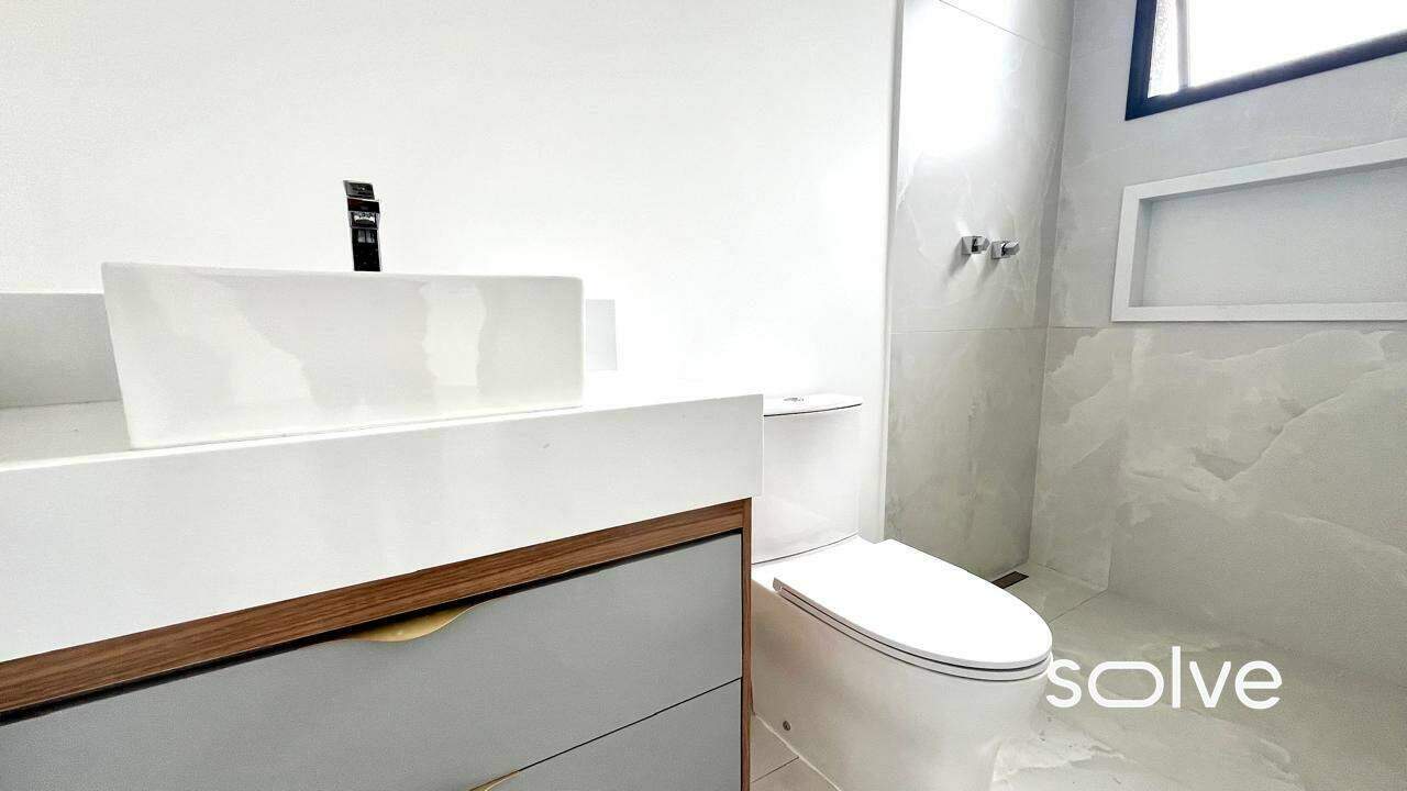 Casa em Condomínio à venda em Indaiatuba - Jardim Piemonte por 1.790.000,00: