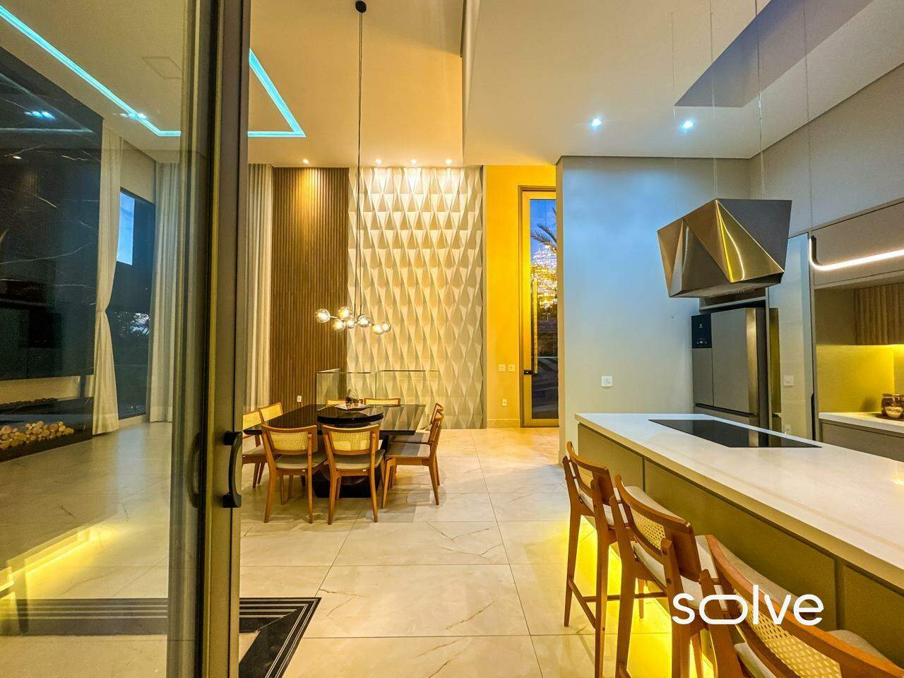 Casa em Condomínio à venda em Indaiatuba - Condomínio Helvetia Park por 3.700.000,00: 