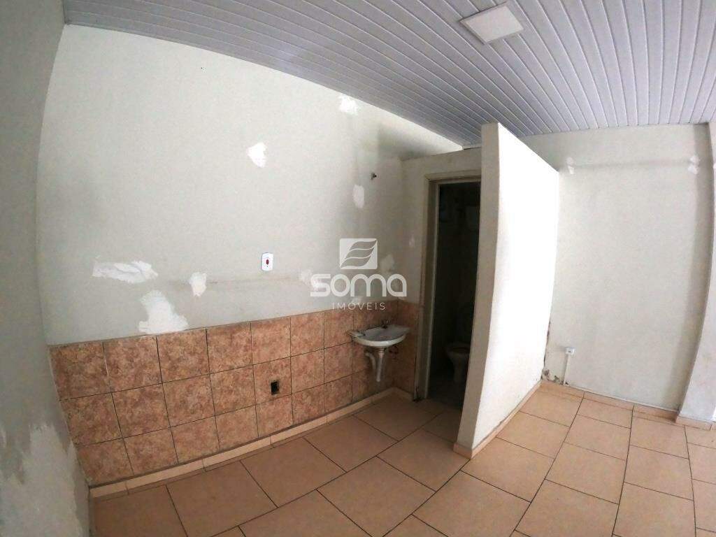 Loja para aluguel no Centro: 