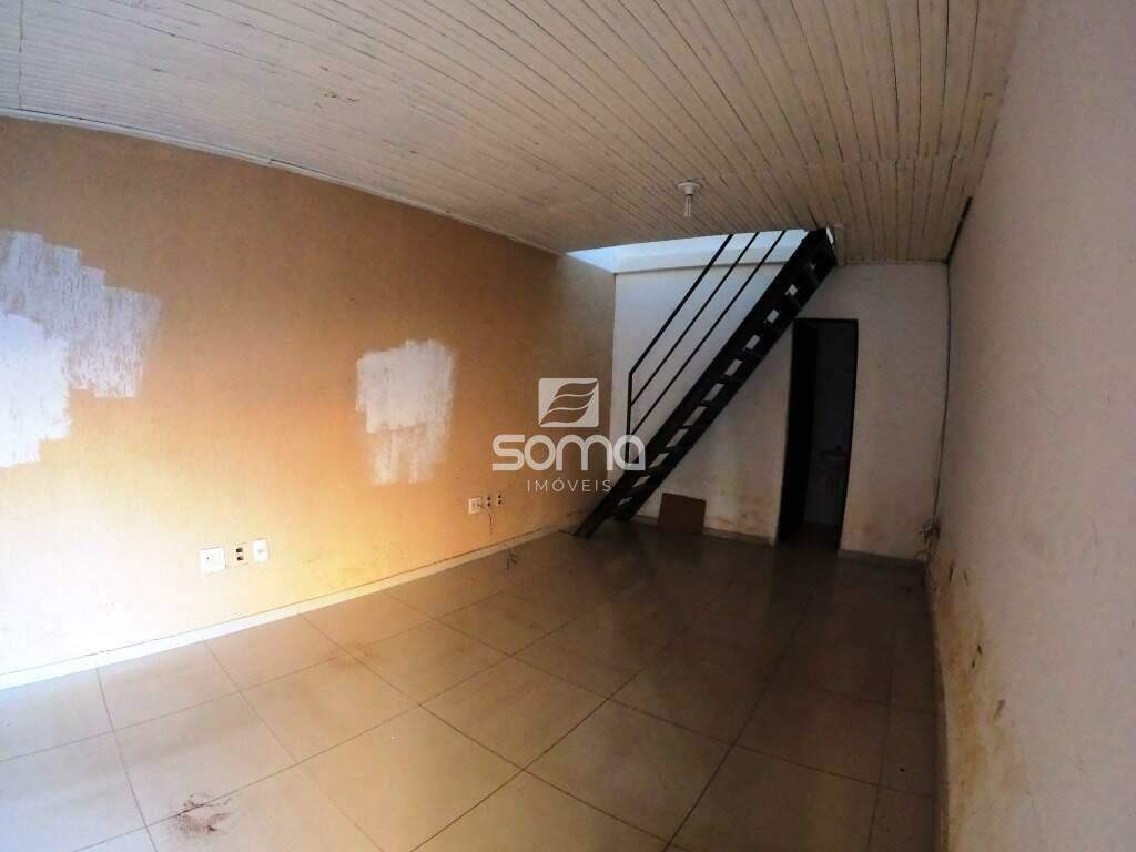 Loja para aluguel no Centro: 