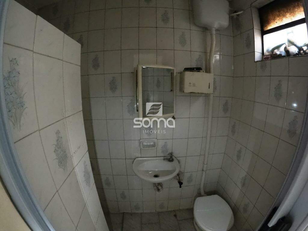 Loja para aluguel no Centro: 