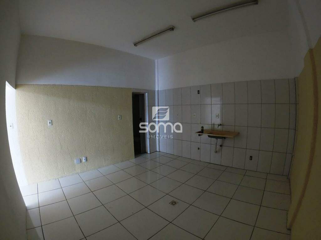 Loja para aluguel no Centro: 