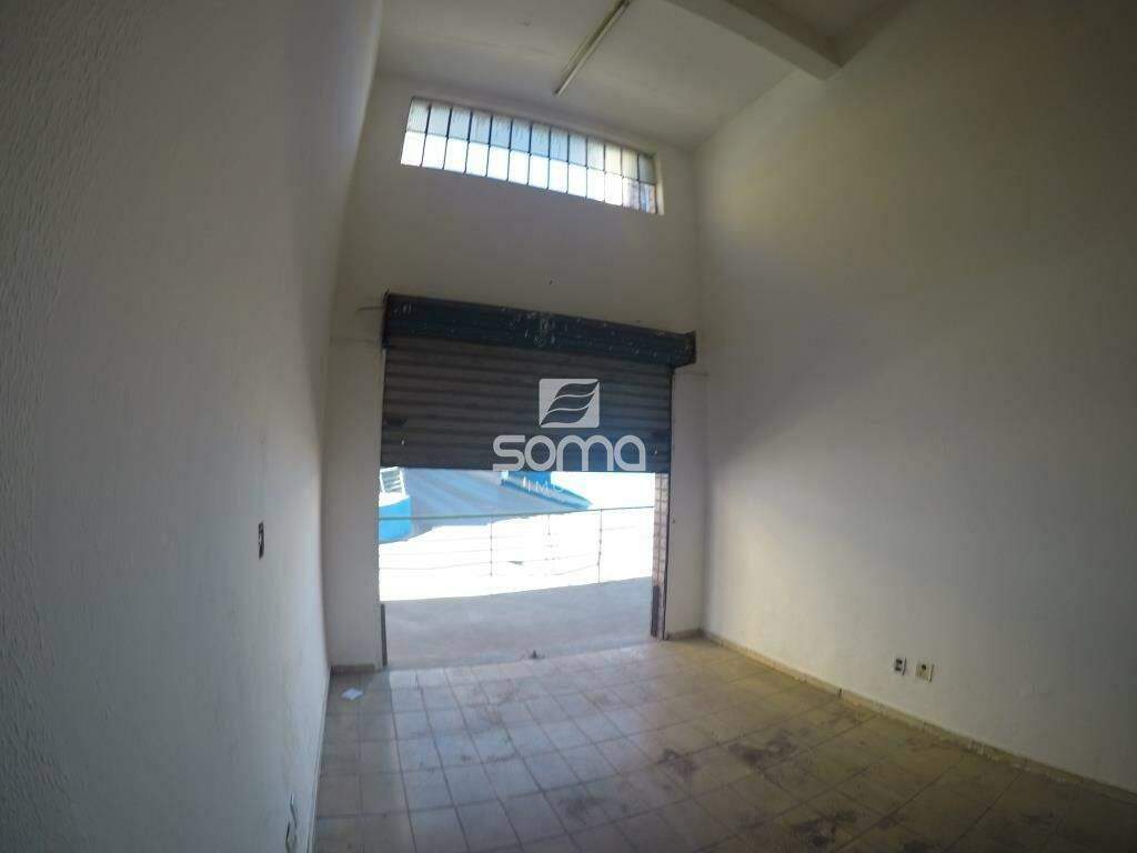 Loja para aluguel no Centro: 