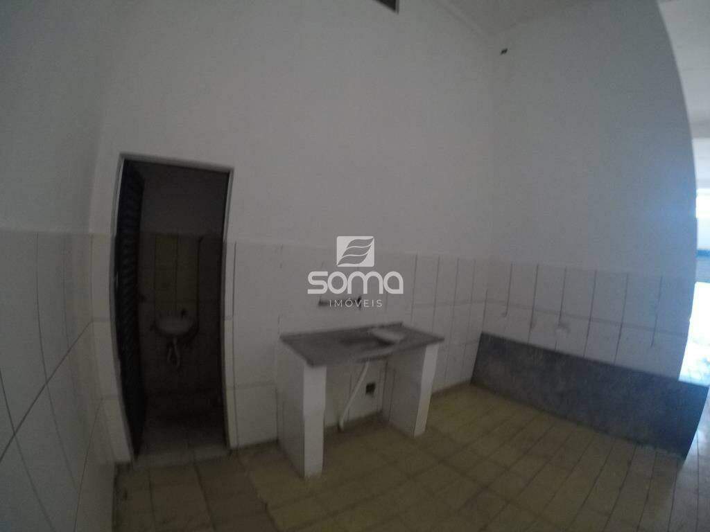 Loja para aluguel no Centro: 