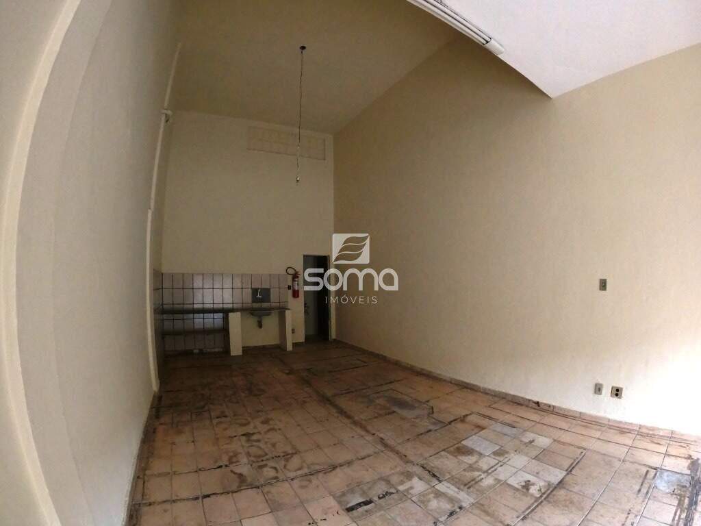 Loja para aluguel no Centro: 