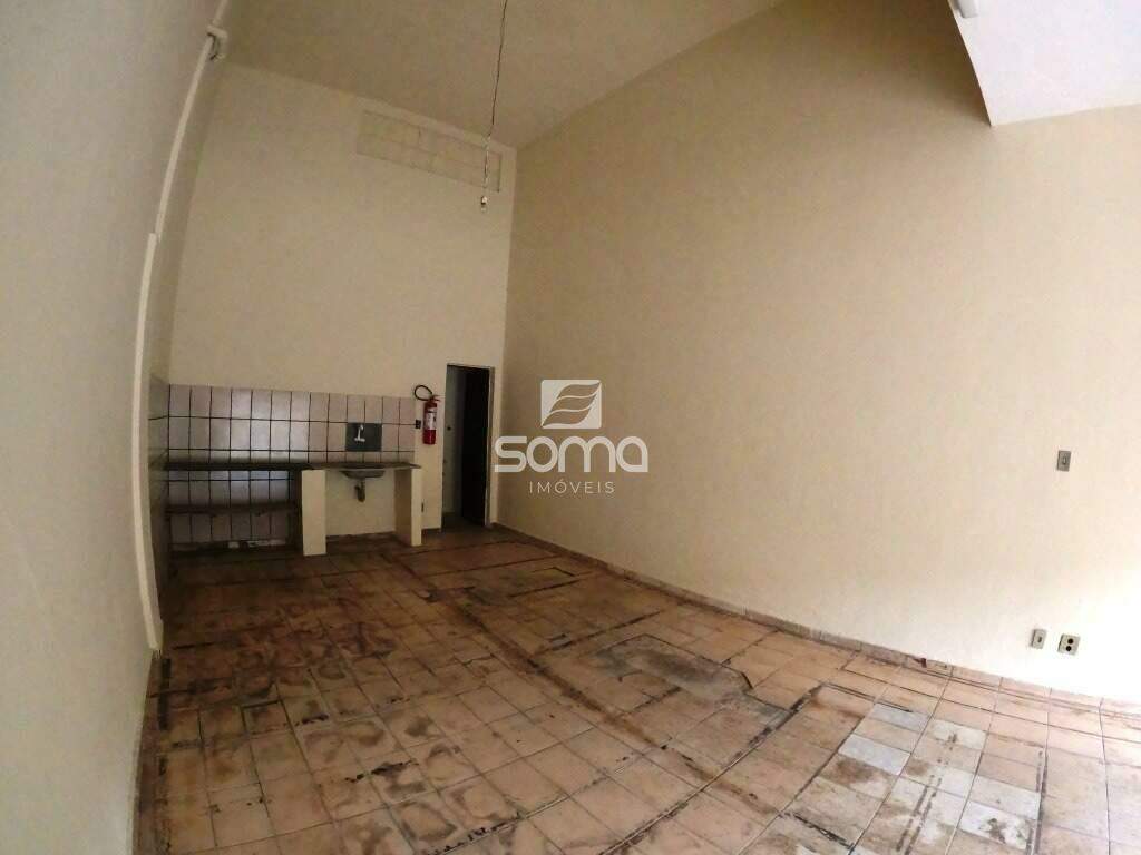 Loja para aluguel no Centro: 