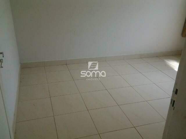 Casa à venda no Lapinha: 