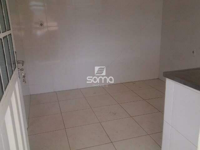 Casa à venda no Lapinha: 
