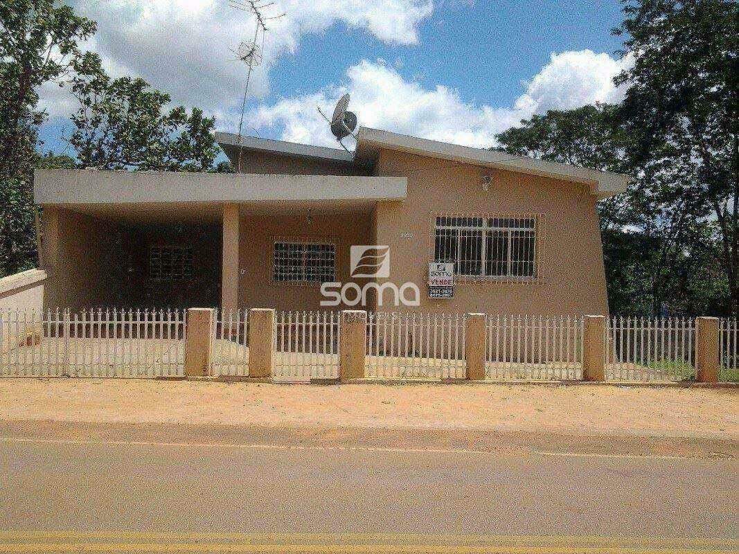 Casa à venda no Lapinha: 