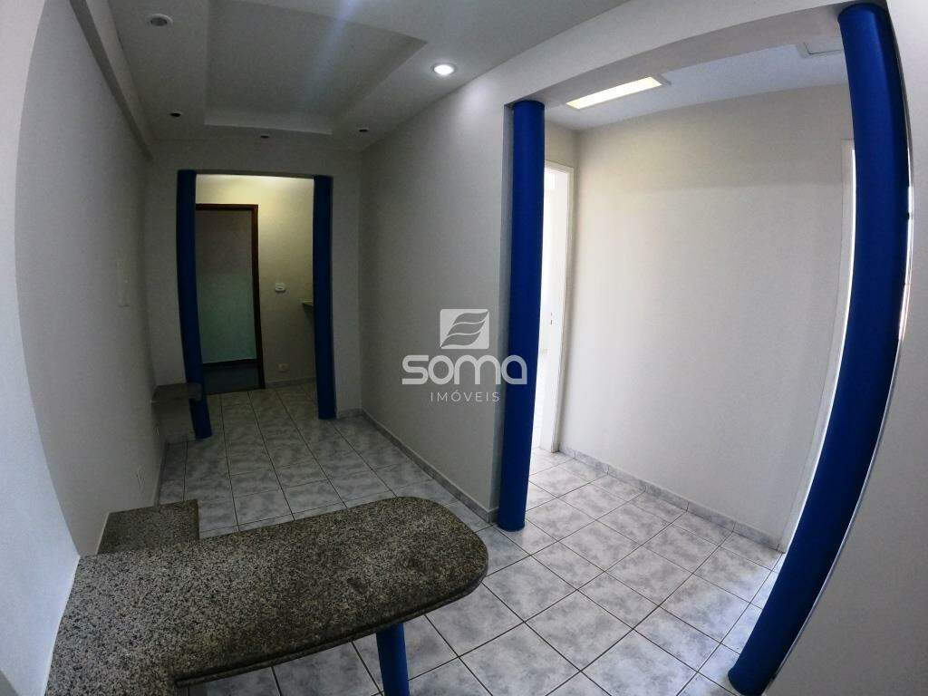 Sala para aluguel no Centro: