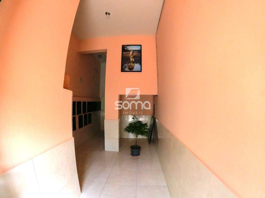 Sala para aluguel no Centro: