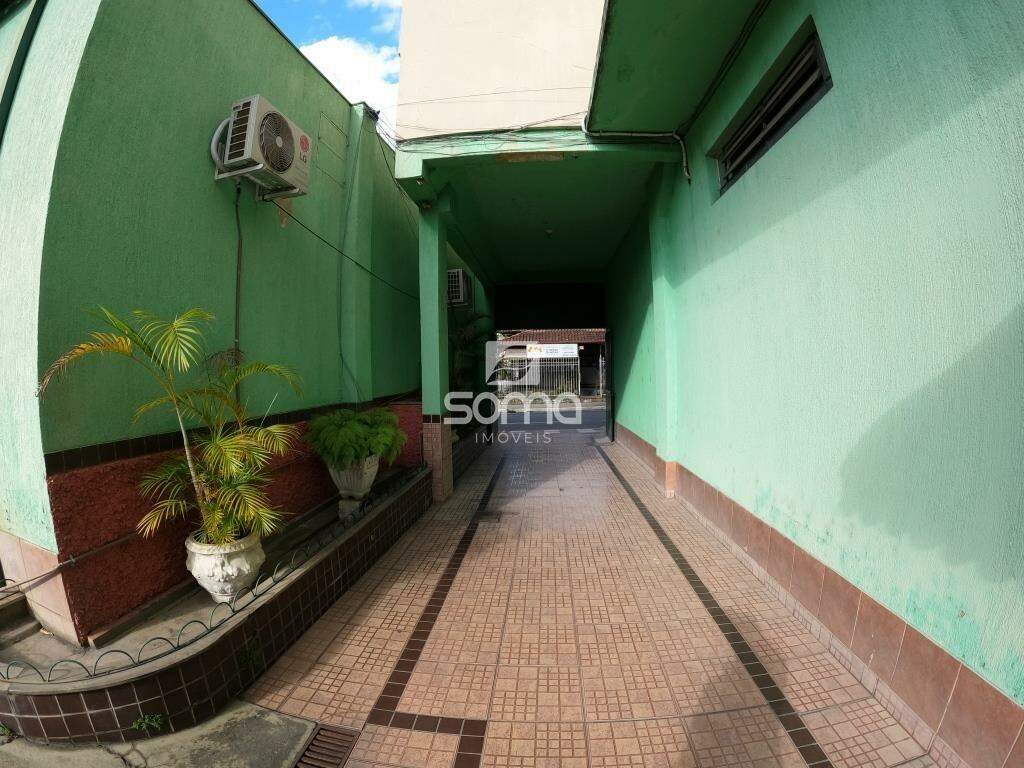 Sala para aluguel no Centro: