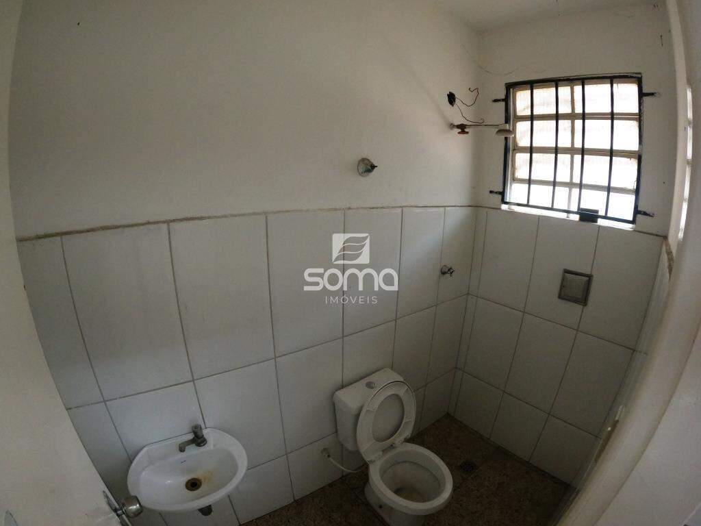 Loja para aluguel no Centro: 