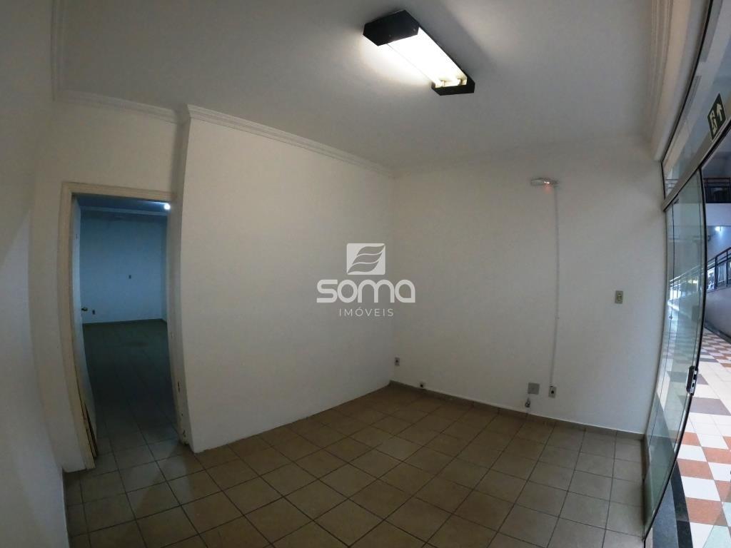 Loja para aluguel no Centro: 