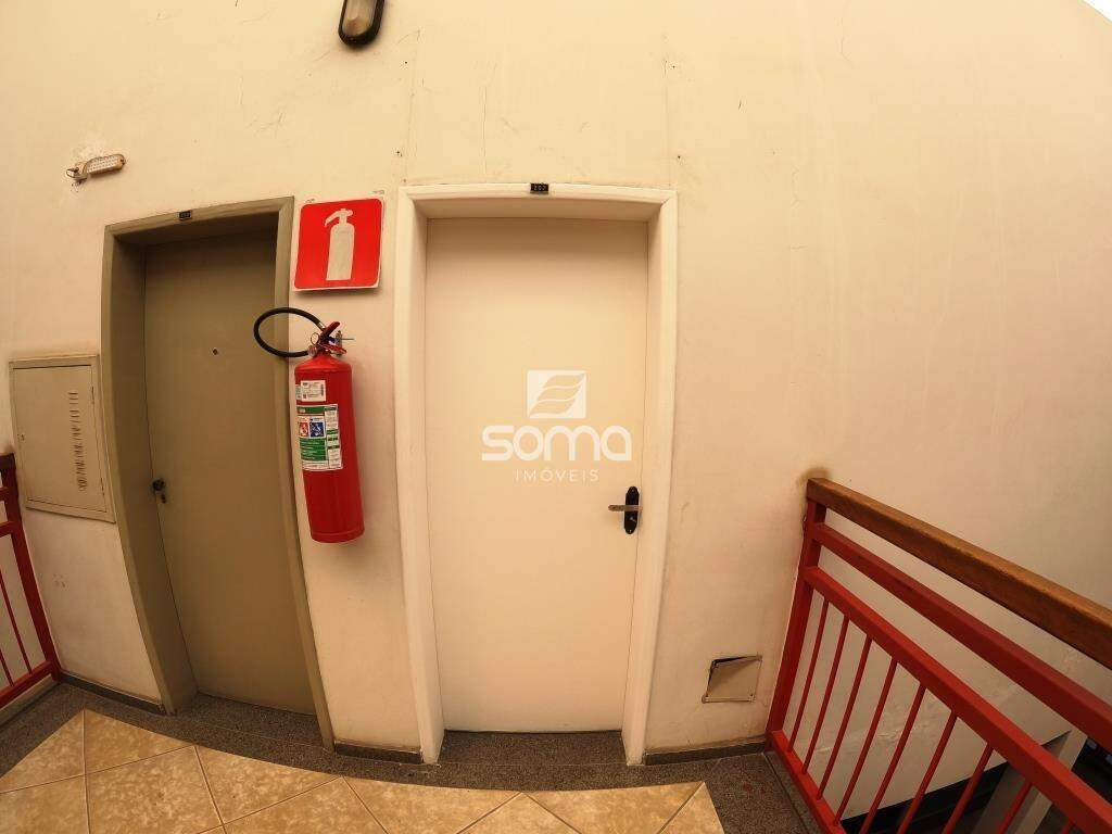 Sala para aluguel no Centro: