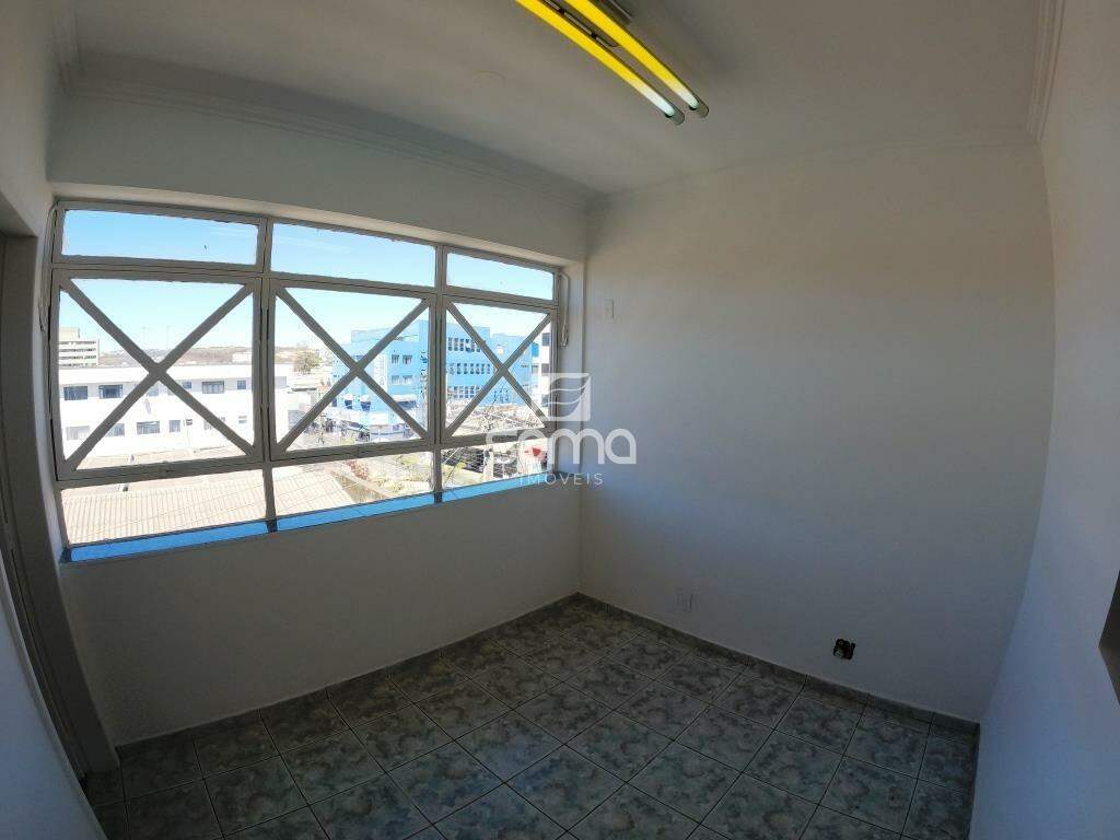 Sala para aluguel no Centro: