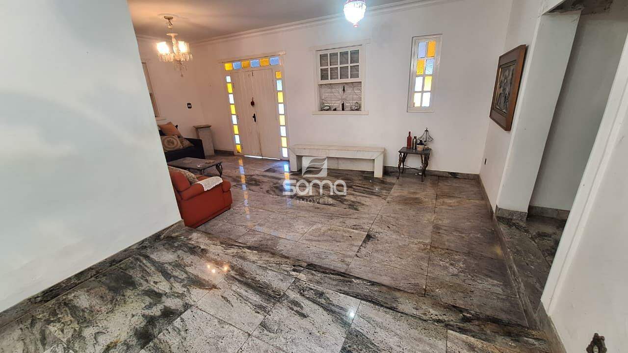 Casa à venda no Jardim Itau: 